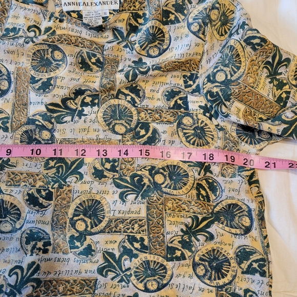 Annie Alexander vintage women's green fleur-de-lis 100% silk blouse size small - Picture 7 of 15
